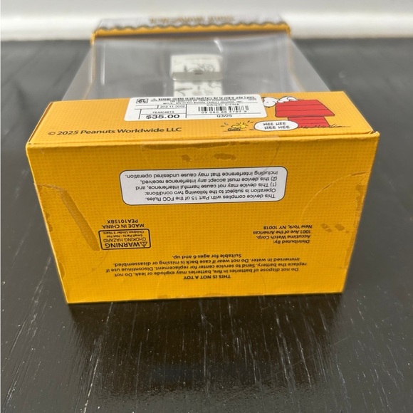 Kids' Snoopy Light Up
Smartwatch - Picture 6 of 9